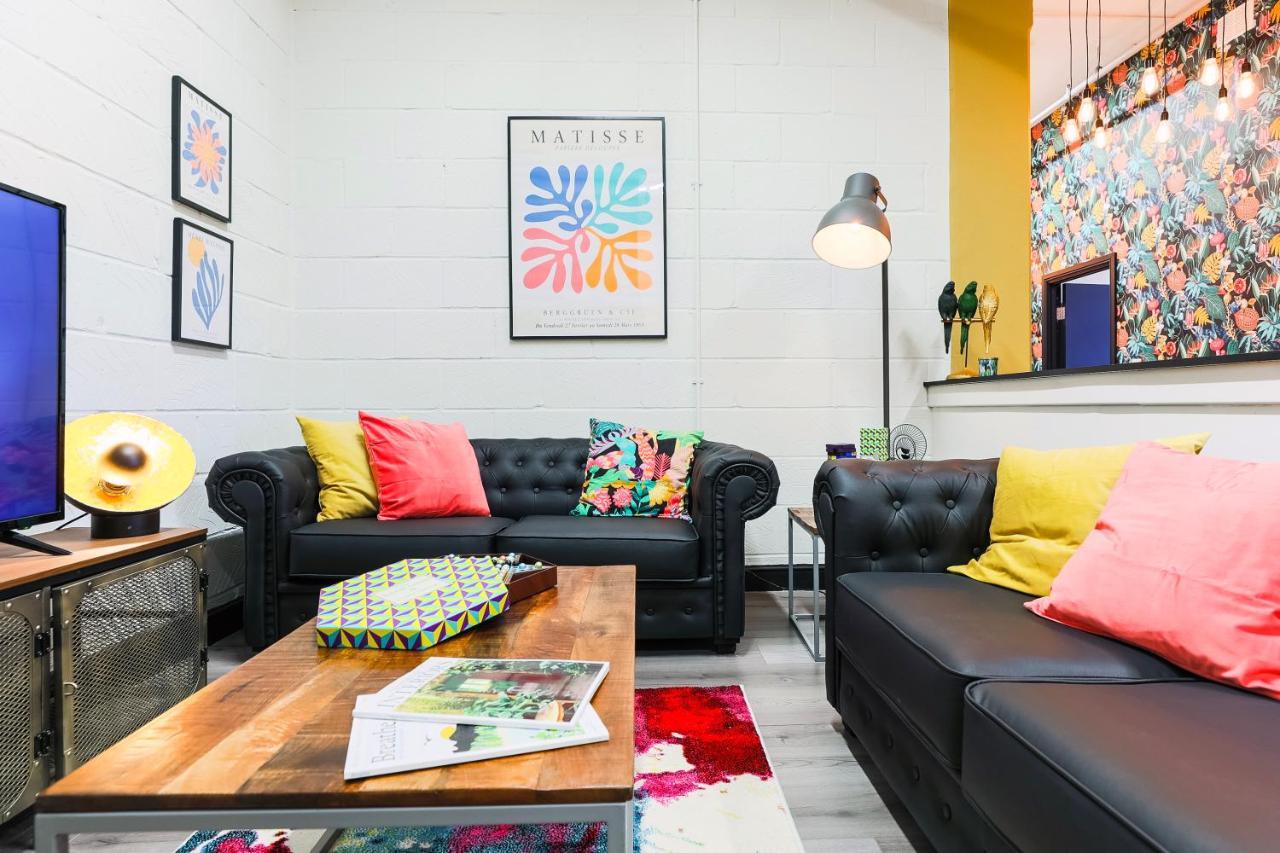 The Dreamart Warehouse * Londra